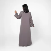 ⁦جلابية "ليلاس" الراقية⁩ - الصورة ⁦2⁩